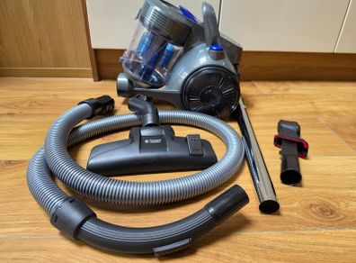 Vacuum Cleaner / Hoover