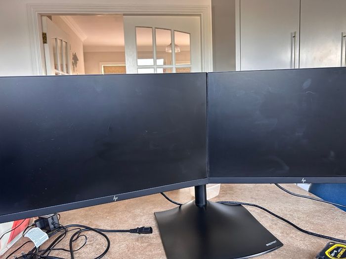 HP Z24 Monitors