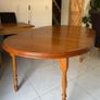 Round Table (extendable) Image 3
