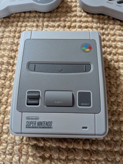 Nintendo Classic Mini SNES