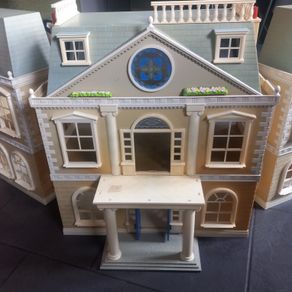 sylvanian family hotel