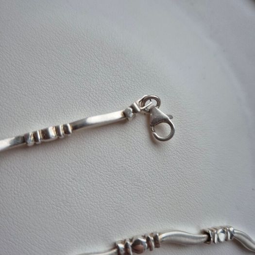 Colier sterling silver with stones pink very good condition