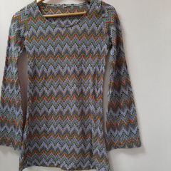 Beautiful vintage top bell bottom sleeves