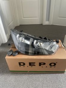 Audi A1 headlamp