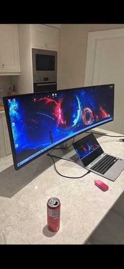 Dell 49" ultra wide monitor (U4924DW)