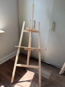 Easels