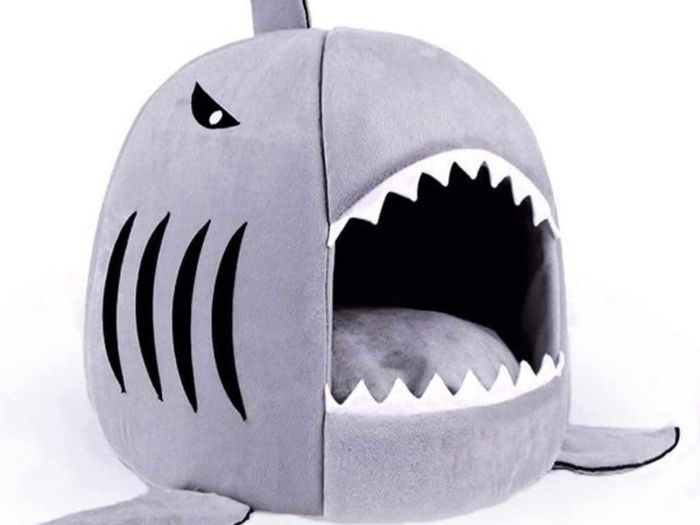 Shark-Shaped House Pet Bed for One Cushion and One Warm Kennels, Cat Bed Small Cat and Dog Cave Comfort Bed, Removable Pet Bed (FREE POSTAGE)