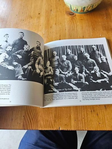 Traditional Knitting Of The British Isles.  Fisher-gansey Patterns Of Scotland And The Scottish Fleet. By Michael R. R. Pearson. Rare First Edition Paperback In Good Condition. See Photos For Same.