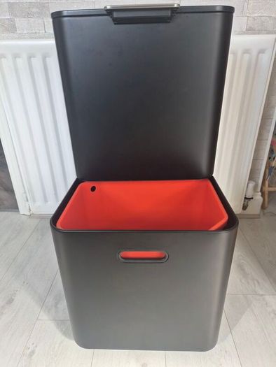 PRICE DROP Joseph Joseph Intelligent Waste 60L Bin