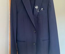 Gutteridge Italian Navy Blue Suit , worn once , size EU 48