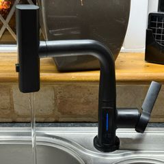 Kitchen faucet