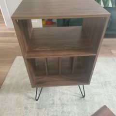 Turntable, vinyl stand