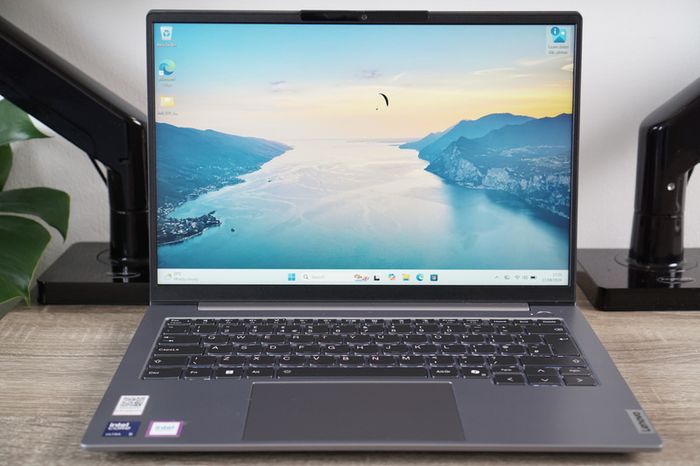 Lenovo ThinkBook 14 G7 | Core Ultra 5 | 16GB | 256GB