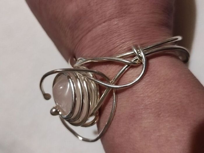 Gem bracelet