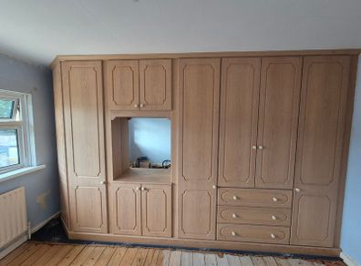 Built in wardrobe