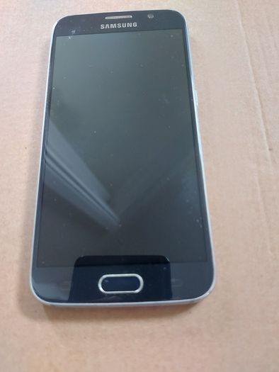 Samsung Galaxy S6, Model No SM-G920F, 32GB, 3GB Ram, in excellent condition