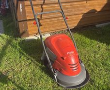 Flymo Hovervac 250 Lawnmower