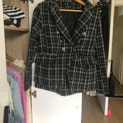 Ladies 2 piece suit