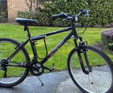 Apollo Slant Bike + Adds