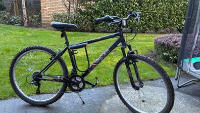 Apollo Slant Bike + Adds