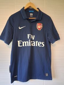 Arsenal Jersey. Official Nike Arsenal Mens Away Jersey From Season 2009/2010. Authentic Original From The Time. Not A Modern Day Remake.  Collect In Dublin Or Receive Via Post.