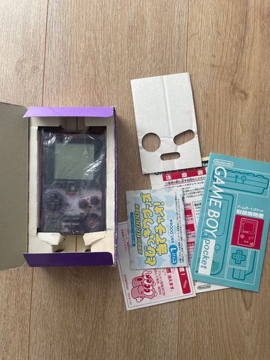 Nintendo Gameboy Pocket MGB-001 Clear Purple Boxed, Manual and Bomber Man + Other Games