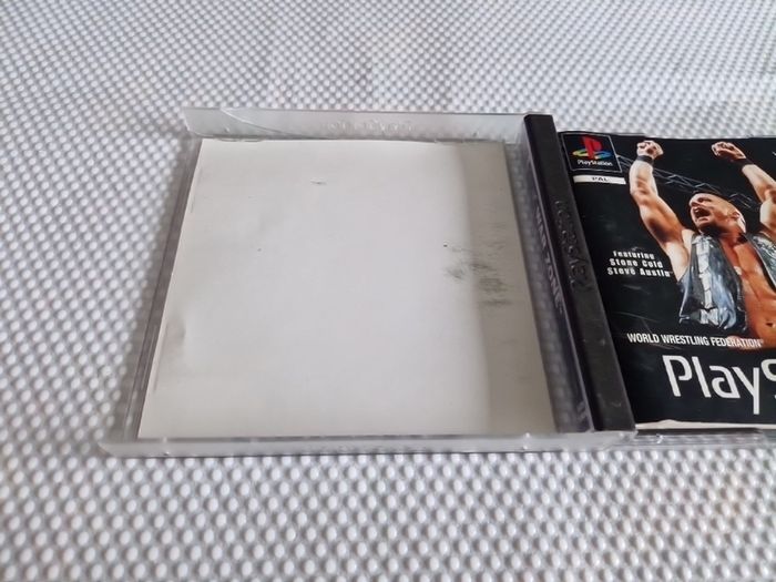 WF War zone  PlayStation1 Ps1 PlayStation2 Ps2 Games Original