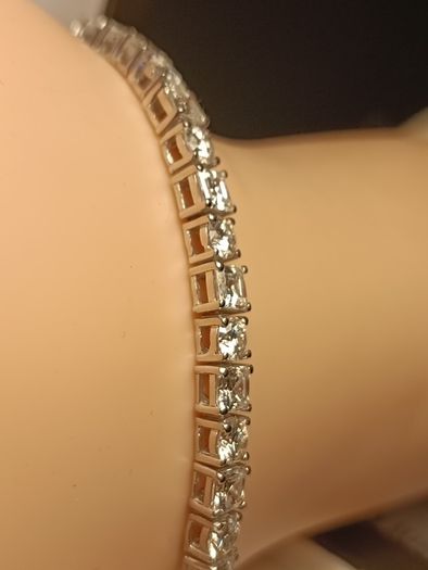 Rhodium Plated Sterling Silver 13 carat Moissanite Tennis Bracelet