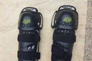 Fox Titan knee/shin guards