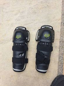 Fox Titan knee/shin guards
