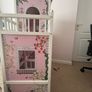 Kids doll house Image 9