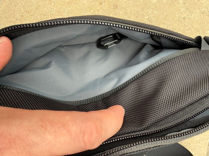Aer Day Sling 3