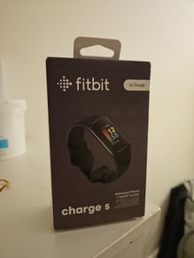 fitbit charge 5