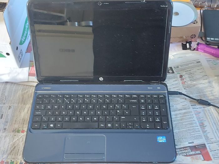 HP Pavilion G6, Intel Core i3-3110M, 2.4GHz, 6GB Ram, Windows 8, Opera, Chrome and VLC