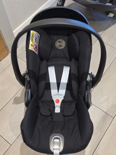 Cybex Cloud Z 360 car seat and ISOFix Professionally CLEANED