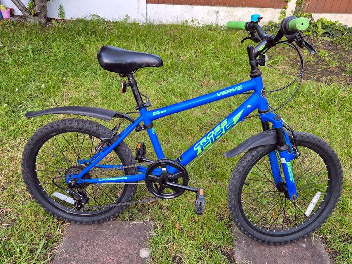 6-Speed Boys Mountain Bike