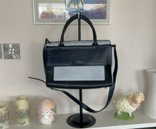 Navy & Blue Kenneth Cole Handbag