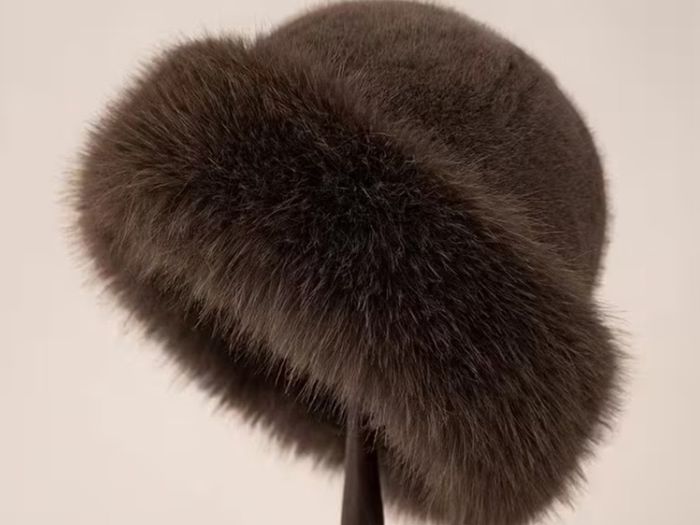 Fluffy Women Hat (Brown)