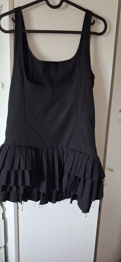 Dress size m