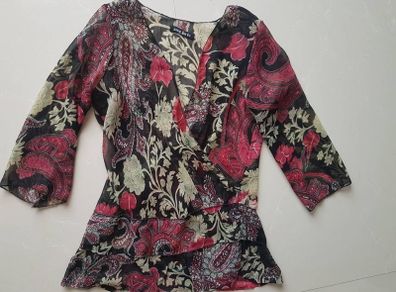 Flowery summer top size S
