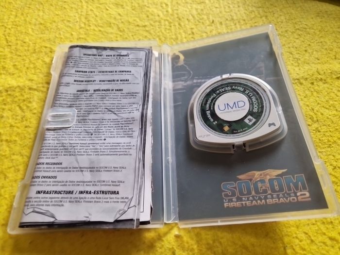 Soccom U.S. Navy Seals 2  Fireteam Bravo PSP PlayStation Games Original