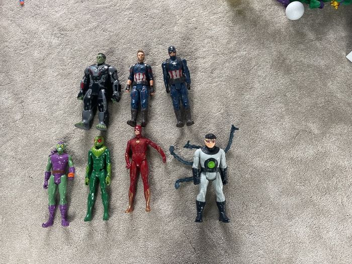 Marvel Superhero and Villain figured