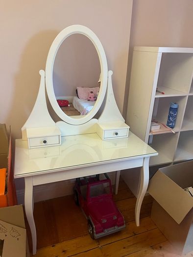 ikea Hemnes dressing table