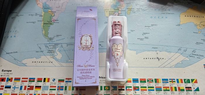 Flower Knows Midsummer Fairytale Collection Highlighting Concealer in VL05