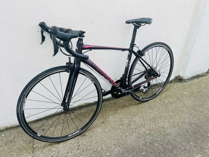 Giant Liv avail 1 road bike