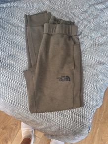 tracksuit bottoms north face youth M