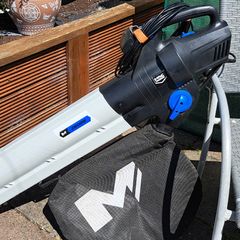 Leaf Blower