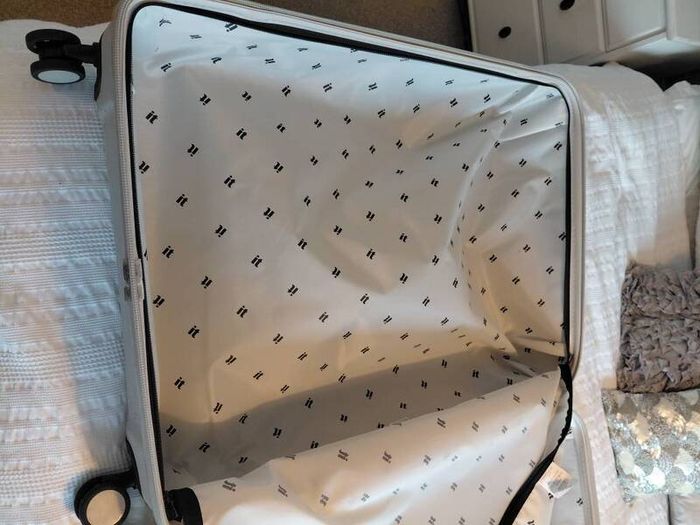 large hard shell suitcase