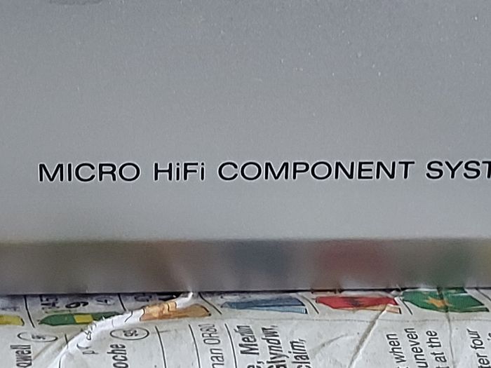 Sony Micro HiFi Component System, Model CMT-CP1, Radio, Tape & CD, all working fine and in very good condition