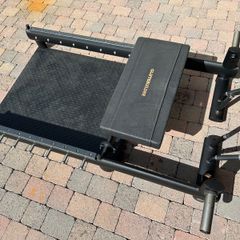 Gym80 glutebuilder hip thrust bench